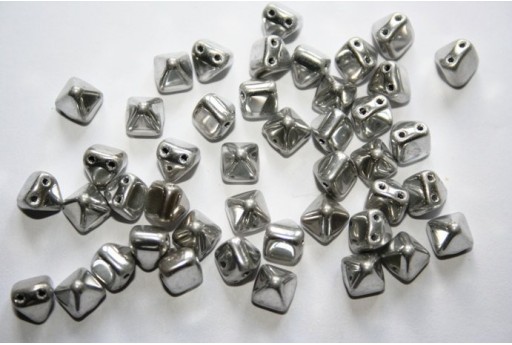 20 Pyramid Beads 6x6mm Lila Vega Luster Col. 15726