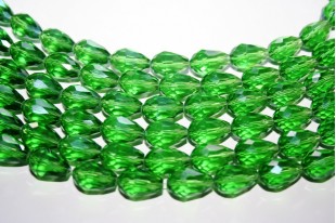 Cristallo Cinese Briolette Sfaccettata Verde 15x10mm - 25pz