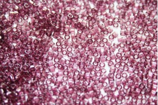 Treasure Toho Seed Beads Transparent Med Amethyst 11/0 - 5gr