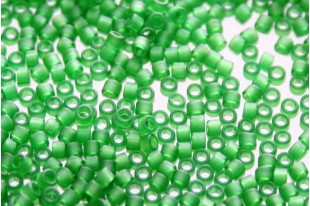 Treasure Toho Transparent Frosted Grass Green 11/0 - 5gr