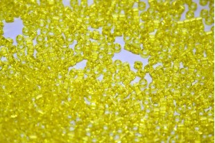 Treasure Toho Seed Beads Transparent Lemon 11/0 - 5gr