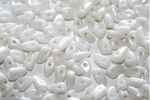 Czech Glass Beads Prong Luster Opaque White 3x6mm - 5gr