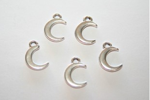 Moon Pendant Silver 7,8x12mm  - 3pcs