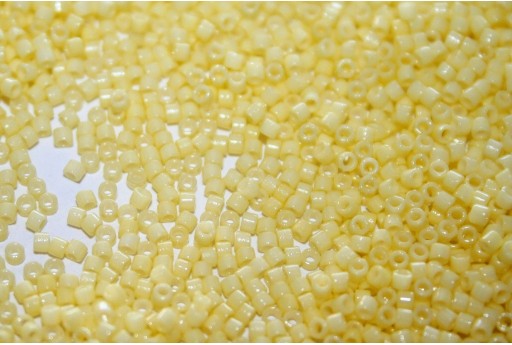 Miyuki Delica Beads Duracoat Opaque Light Lemon Ice 11/0 - 8gr