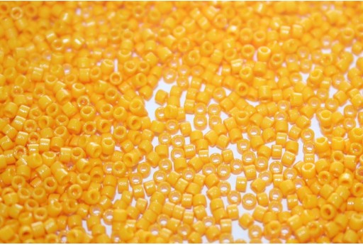 Miyuki Delica Beads Duracoat Opaque Light Squash 11/0 - 8gr