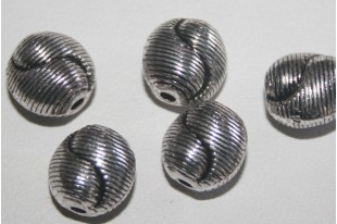 6 Ovali Argento Tibetano 10x8mm TIB21