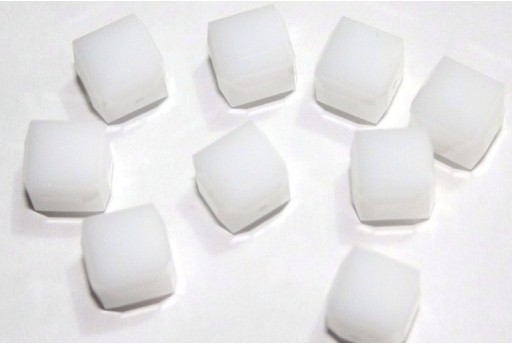 Cubes Sw 5601 White Alabaster 8mm - 2pcs